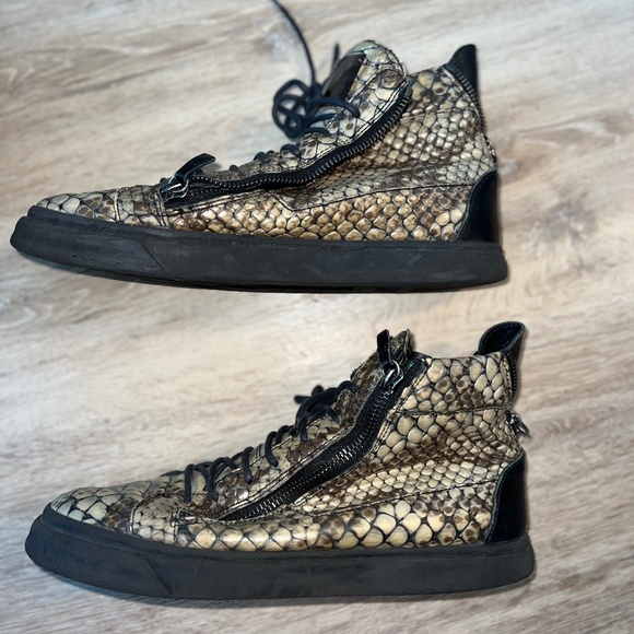 Giuseppe Zanotti Python Embossed High-Top Sneakers - Picture 1 of 4
